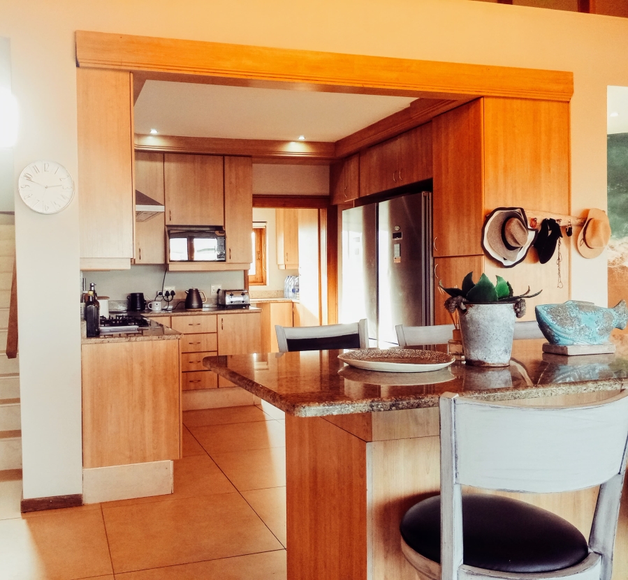 7 Bedroom Property for Sale in Moquini Coastal Estate Western Cape